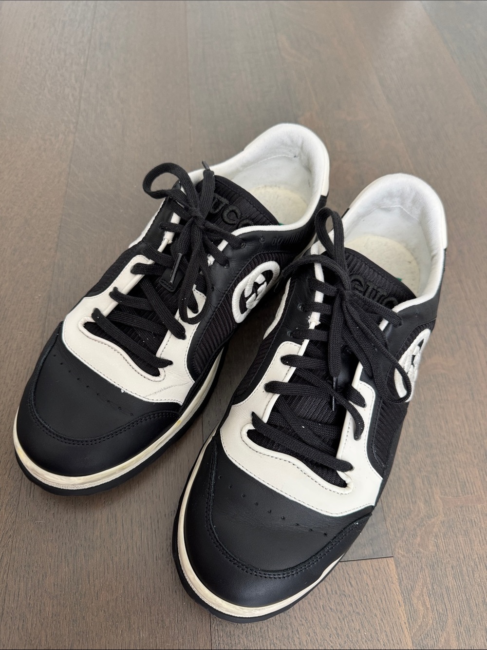 Gucci Black & White Men’s Low-Top Sneakers, Size 9